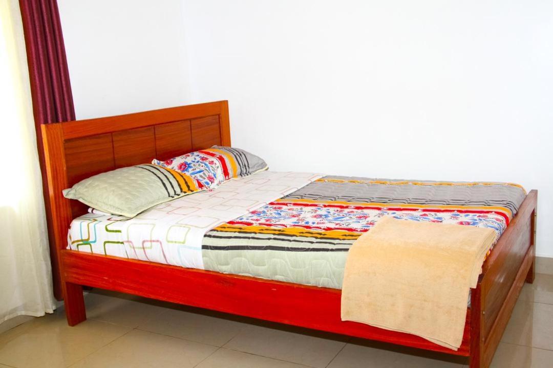 Autop Bg Guest House Kigali Bagian luar foto